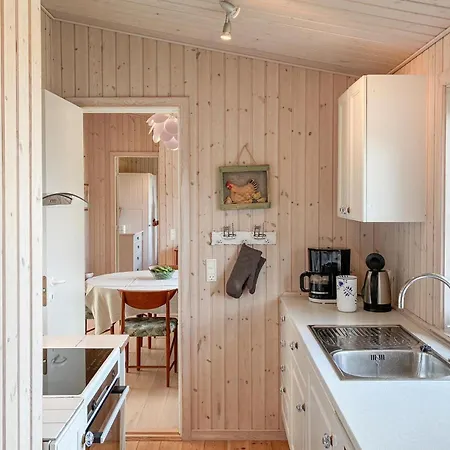 3 Bedroom Awesome In *